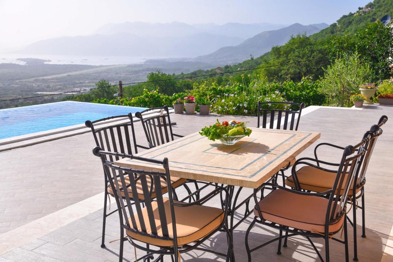 Verbalj Apartment With Swimming Pool Kotor Kültér fotó