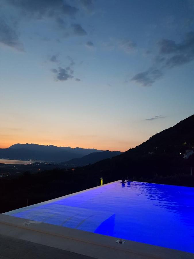 Verbalj Apartment With Swimming Pool Kotor Kültér fotó